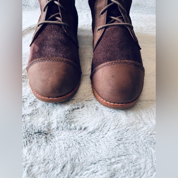 Olukai Kaila lace-up boot - Picture 10 of 10